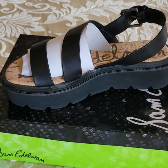 Shoes - Picture 1 of 5